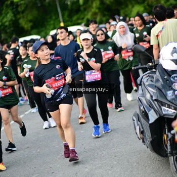 Runner Photo 4154613