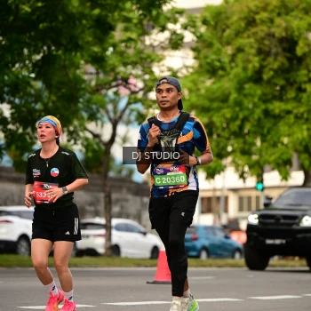 Runner Photo 4154614