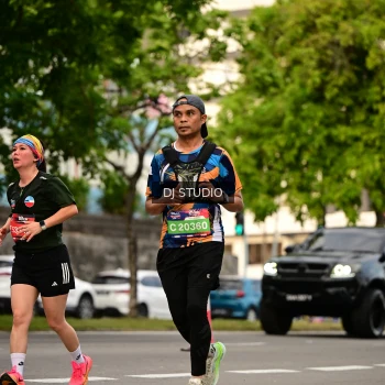 Runner Photo 4154621