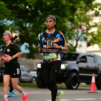 Runner Photo 4154629