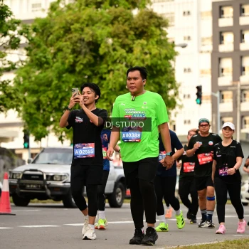 Runner Photo 4154660