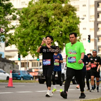 Runner Photo 4154671