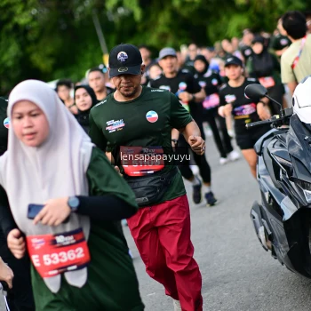 Runner Photo 4154672