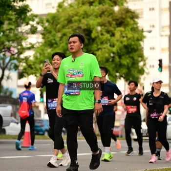 Runner Photo 4154677
