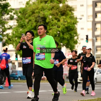 Runner Photo 4154679