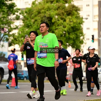 Runner Photo 4154680