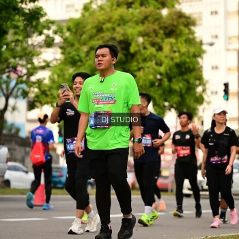 Runner Photo 4154687