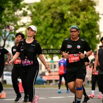 Runner Photo 4154710