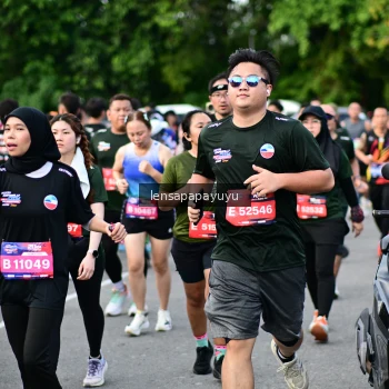 Runner Photo 4154712