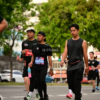 Runner Photo 4154731