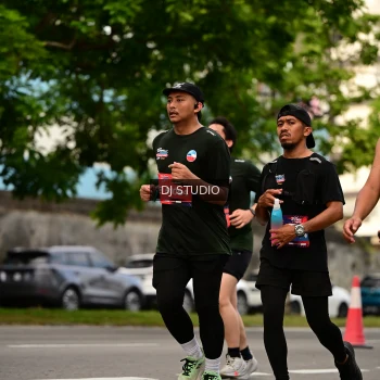 Runner Photo 4154738