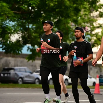 Runner Photo 4154741