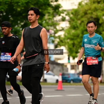 Runner Photo 4154756