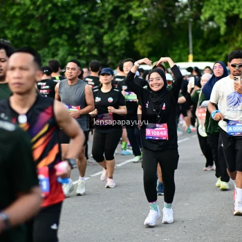 Runner Photo 4154764