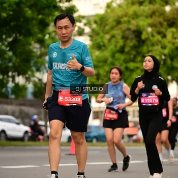 Runner Photo 4154771