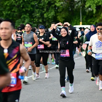 Runner Photo 4154777
