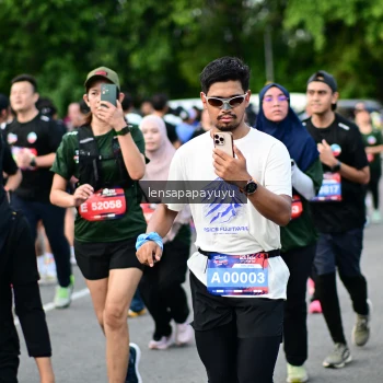Runner Photo 4154784