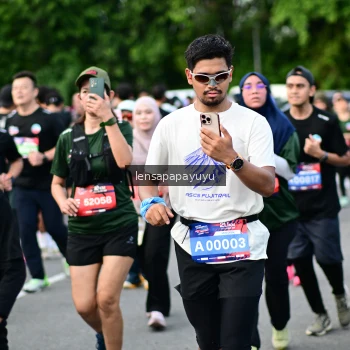Runner Photo 4154798