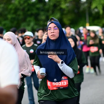Runner Photo 4154801