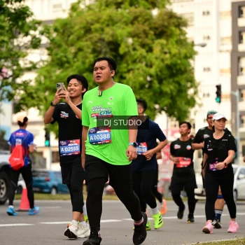 Runner Photo 4154811