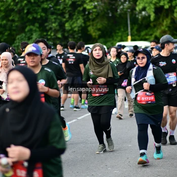 Runner Photo 4154850
