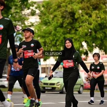 Runner Photo 4154868