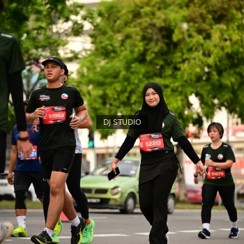 Runner Photo 4154873