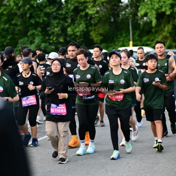 Runner Photo 4154887
