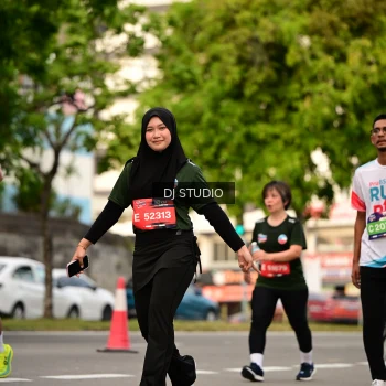 Runner Photo 4154894