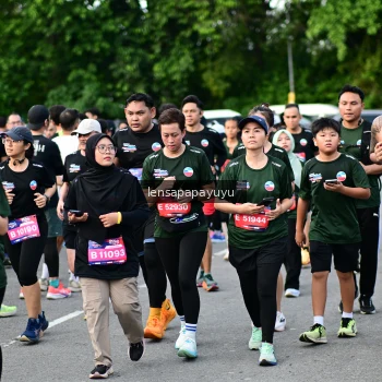 Runner Photo 4154906