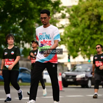 Runner Photo 4154924