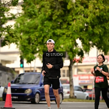 Runner Photo 4154973