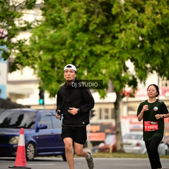 Runner Photo 4154977