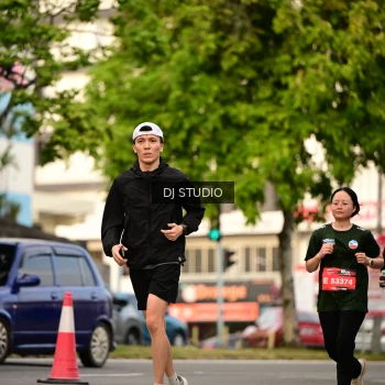 Runner Photo 4154981