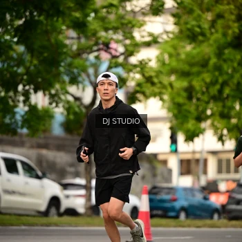 Runner Photo 4154990