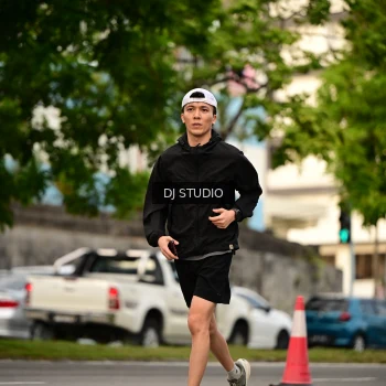 Runner Photo 4155002