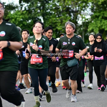 Runner Photo 4155008