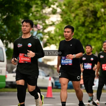 Runner Photo 4155025