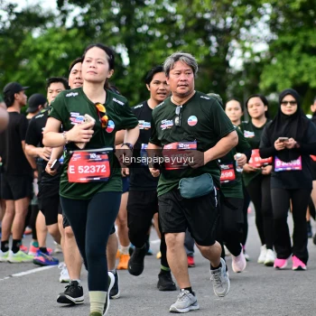 Runner Photo 4155029