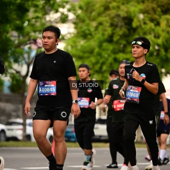 Runner Photo 4155035