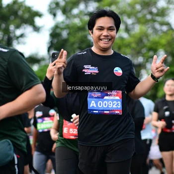 Runner Photo 4155040