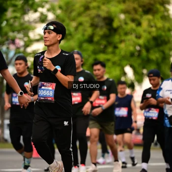 Runner Photo 4155049