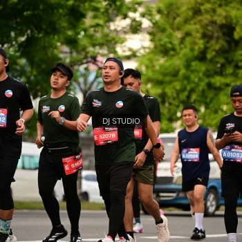 Runner Photo 4155070