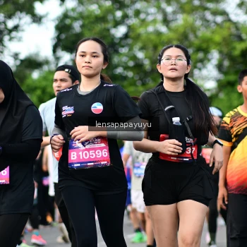 Runner Photo 4155071