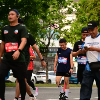 Runner Photo 4155084