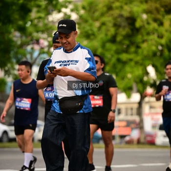 Runner Photo 4155094