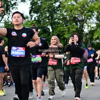 Runner Photo 4155098