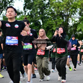 Runner Photo 4155102