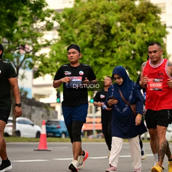Runner Photo 4155117
