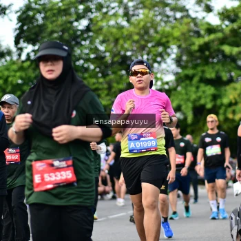 Runner Photo 4155123